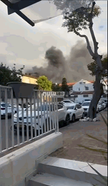 据媒体报道，不久前再次确认多枚伊朗导弹击中以色列中部地区，初步报告有死亡和受伤。