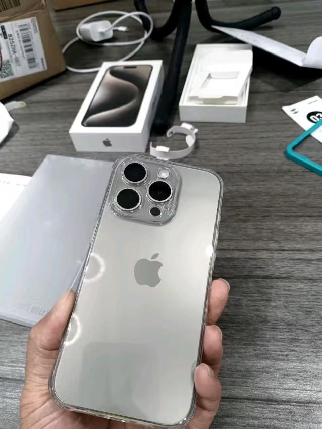 不听劝，没买iphone 16 pro买了15 pro
-
想在过年前给自己换台