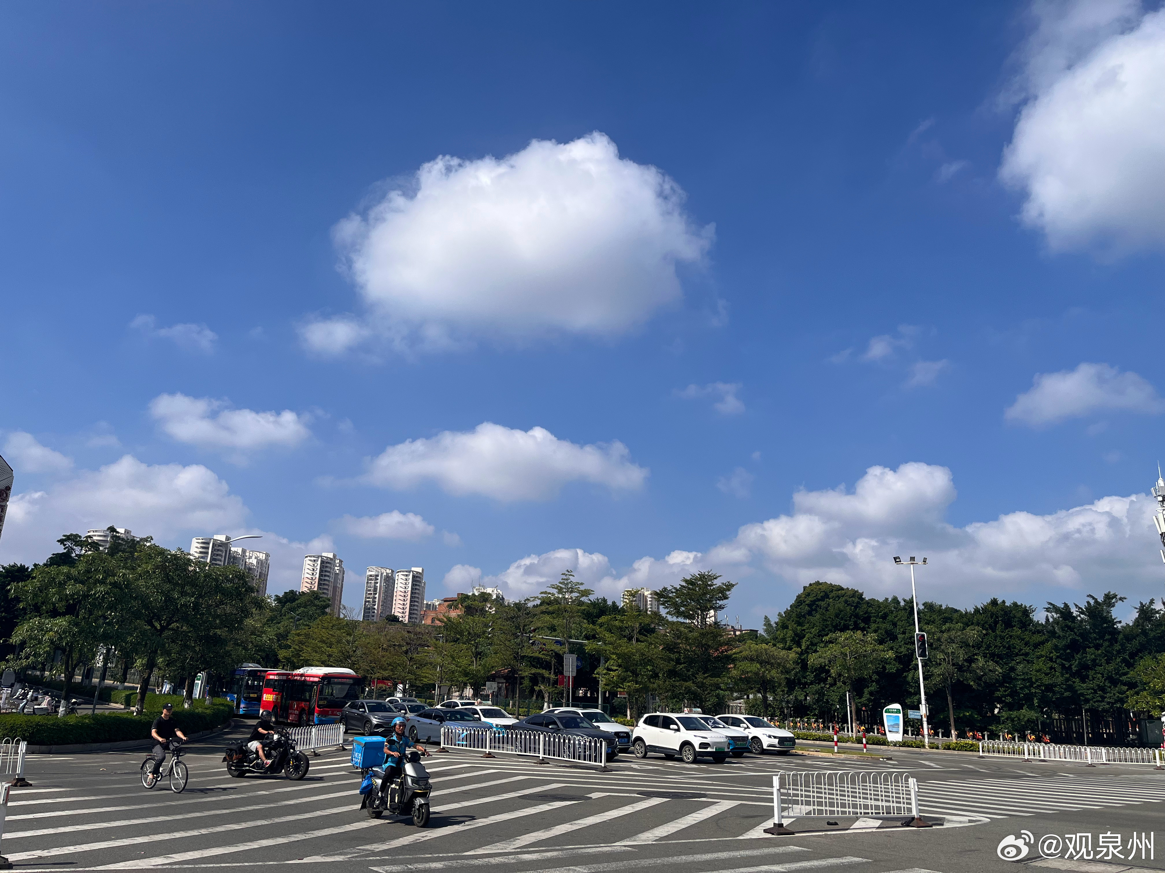 秋天的节气，夏天的温度，好热啊！#泉州[超话]#  ​​​