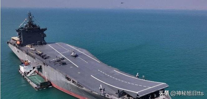 最让伊朗肉疼的，是他们所剩不多的一个大“门面”——“巴盖里”号无人机航空母舰被打