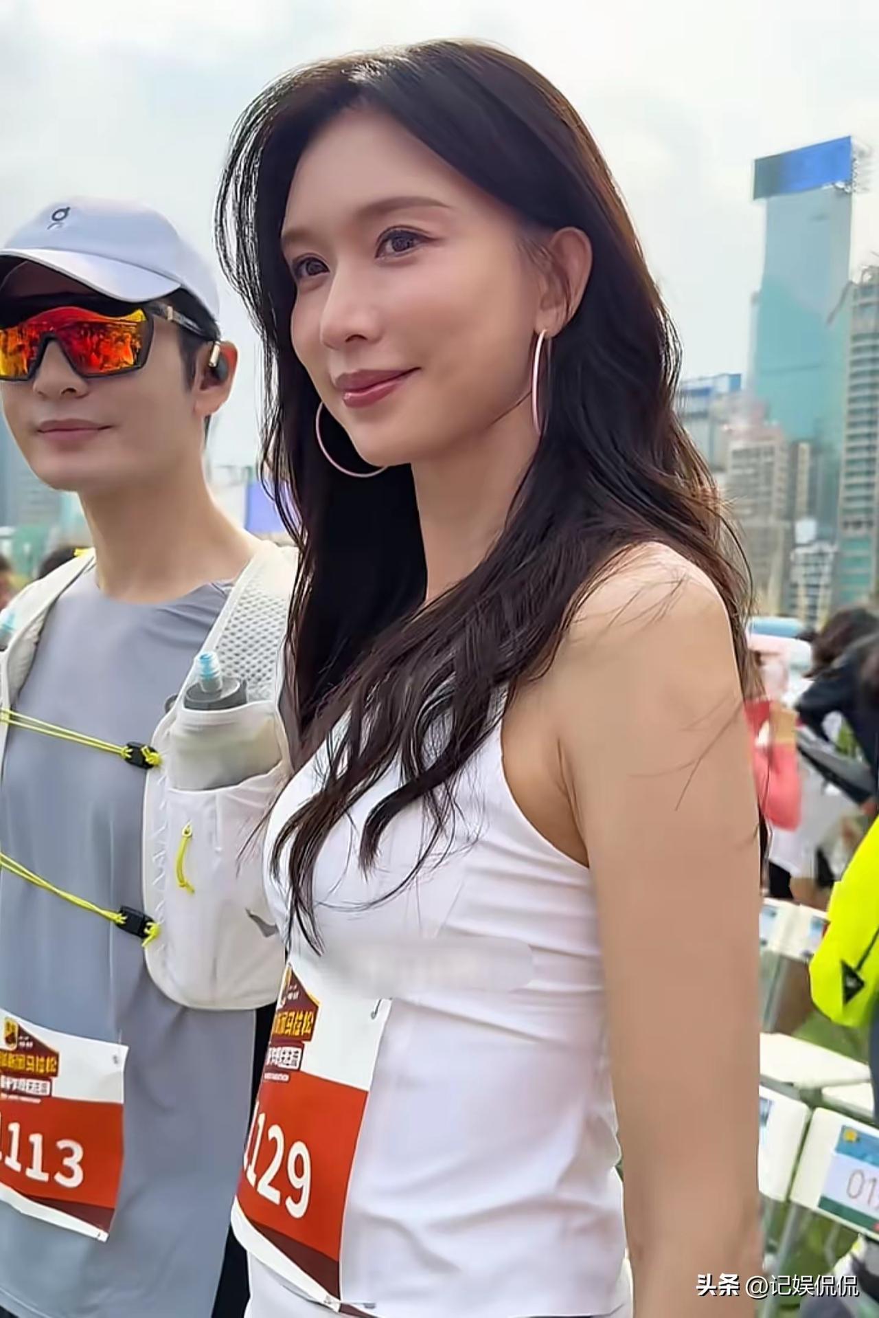 远嫁日本的林志玲，51岁了，又回来捞钱了。