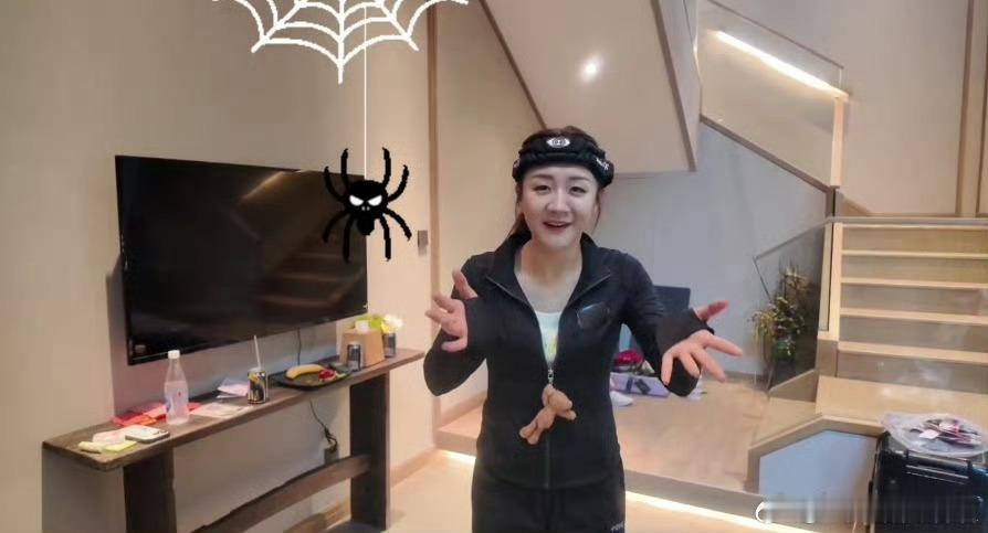 陈梦全员加速中vlog看了陈梦的vlog发现陈梦私底下真的特别可爱，多拍点vlo