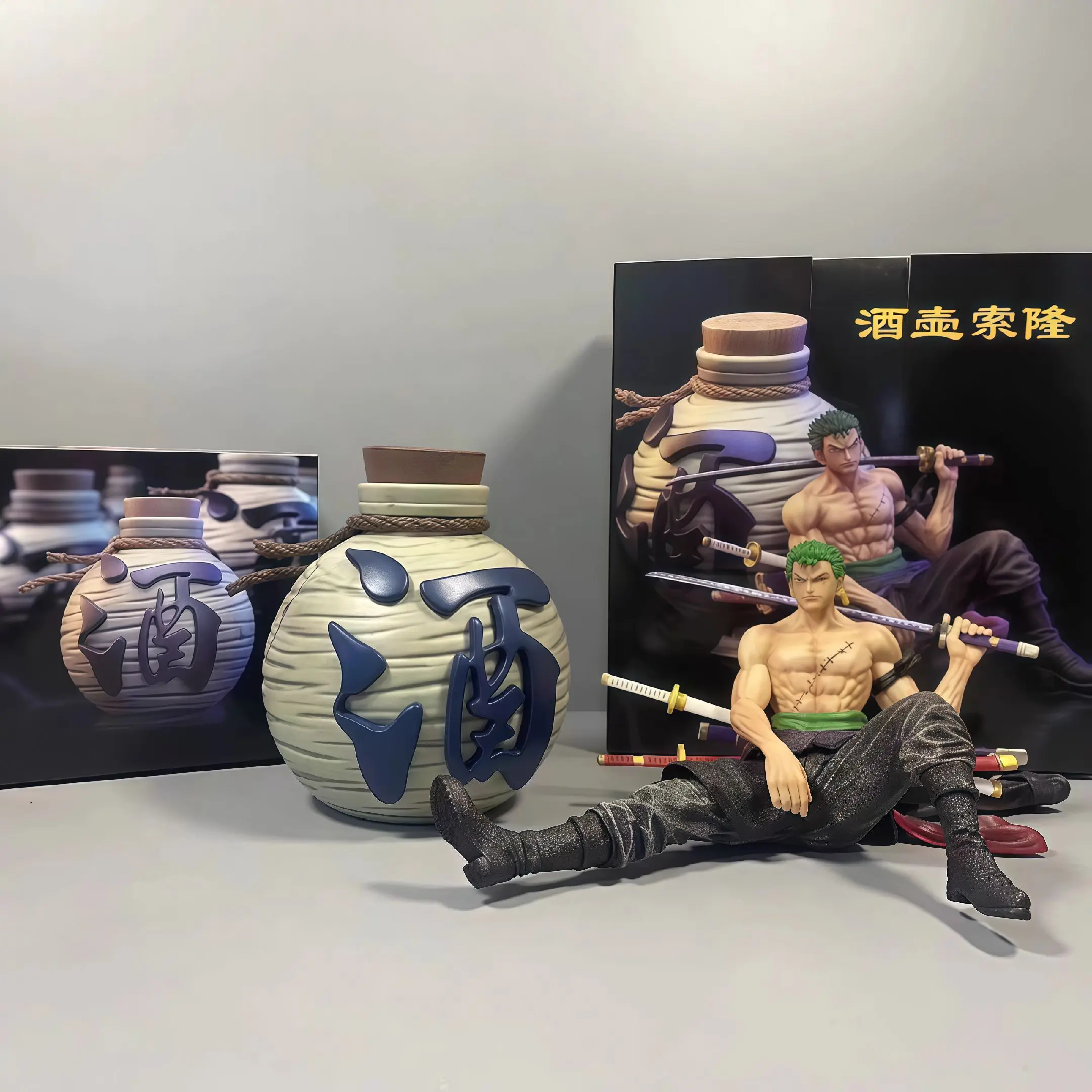 性价比很高的酒壶索隆手办摆件！