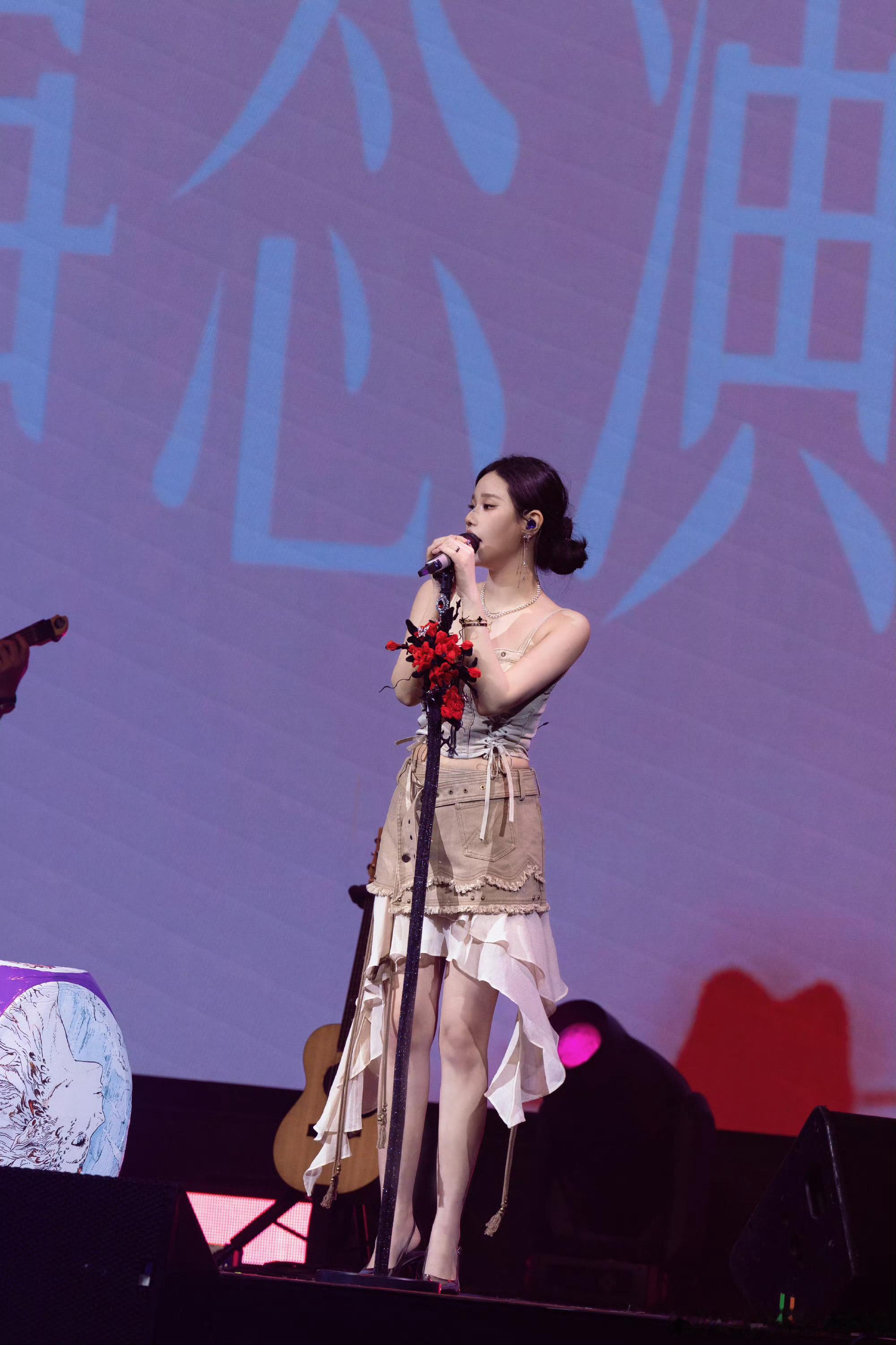 孟慧圆苏州演唱会1024定档喜欢就是喜欢孟慧圆苏州全新定档官宣定档10月24日，