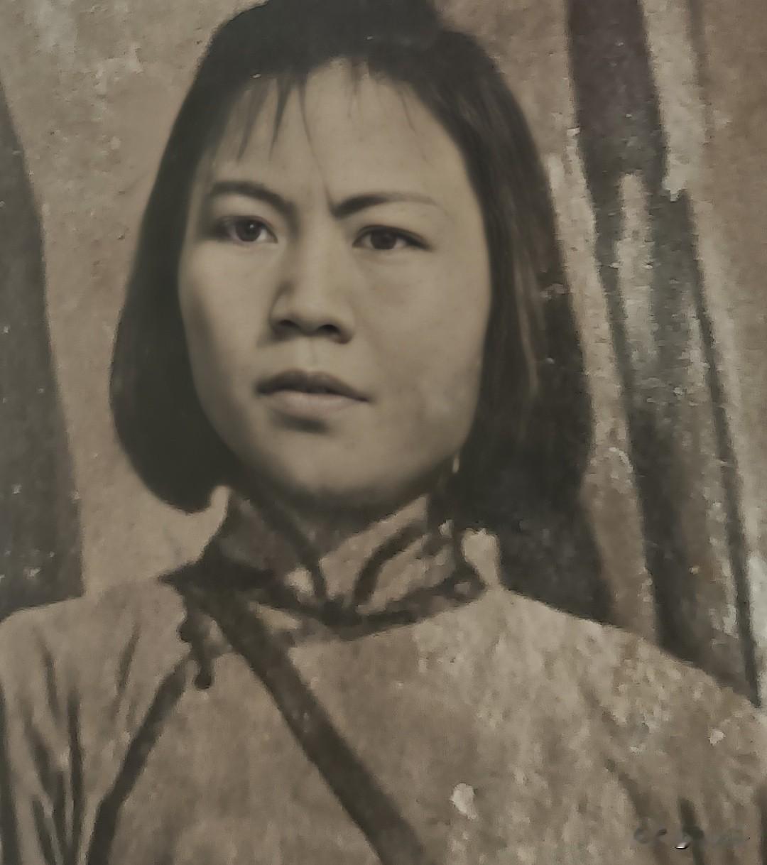中国音乐史人物之第459位，王玉珍（1935.3.8一）生于湖北沔阳。
著名歌剧