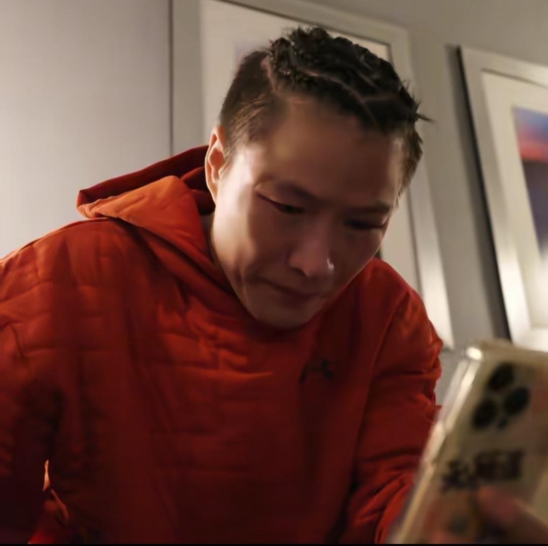 比赛输了，伟丽没哭，农民妈妈的一句话却让她瞬间破防，真是智慧来自底层啊！
昨天，