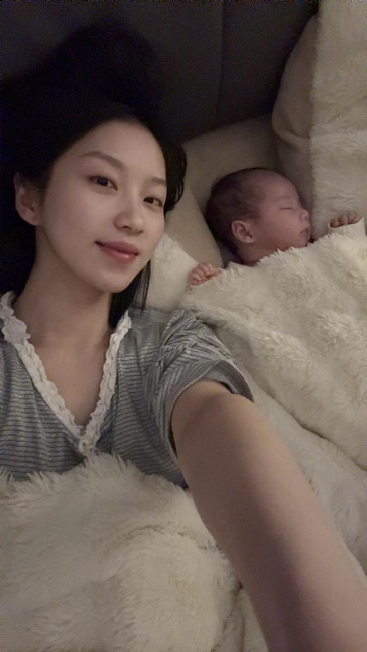 给还没结婚生小孩的女生一点小建议。从生完孩子到今天40天，最少有20天...