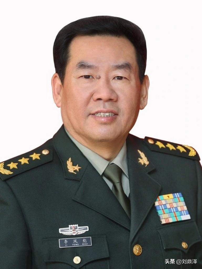 西部战区政委李凤彪被罢免全国人大代表职务！
李凤彪，男，1959年10月生，河北