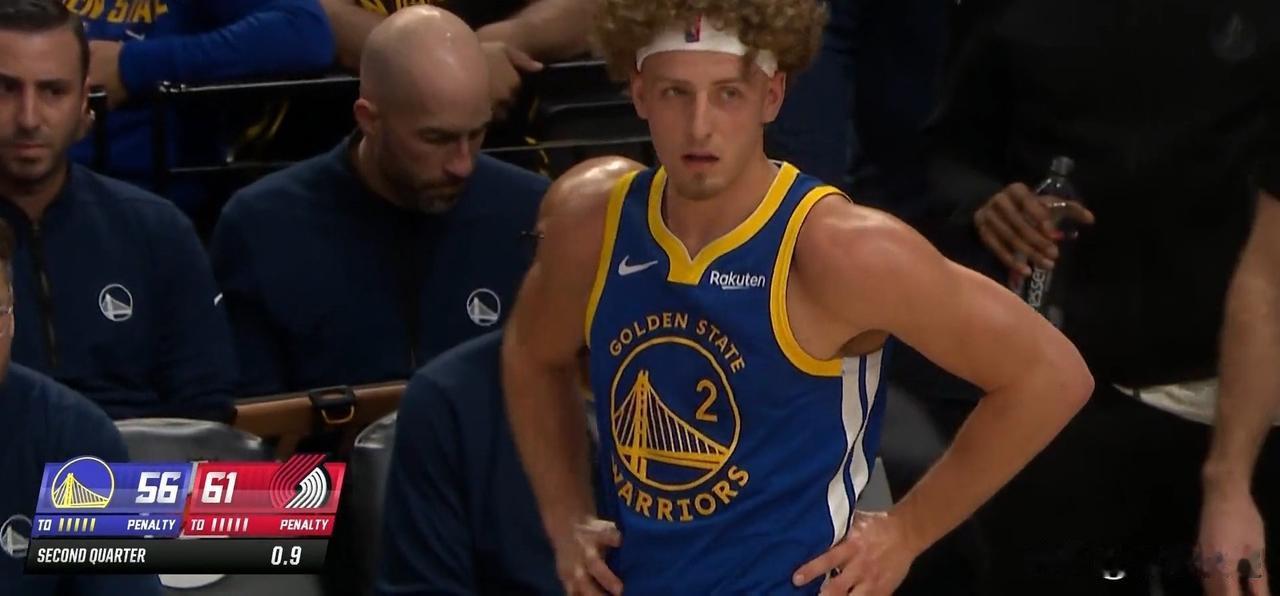NBA季前赛波特兰开拓者111：118不敌金州勇士。中国球员杨瀚森上场20分钟，