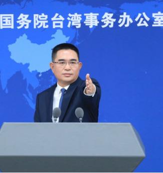 台湾问题容不得半点拖延，再拖下去，美国会驻军，日本会驻军，英法印澳等列强也会纷纷