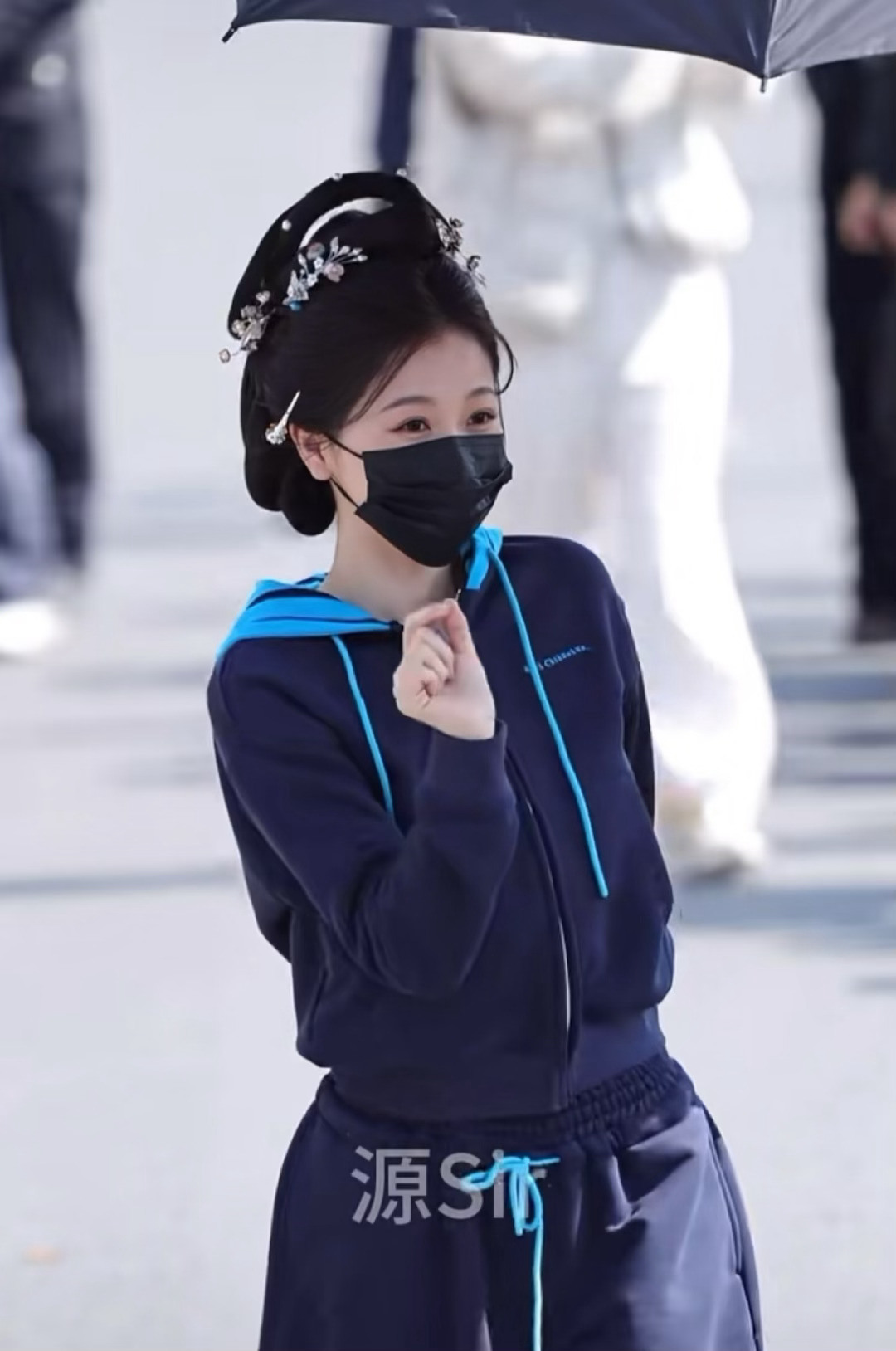 孩子又隔空签名了🤲🏻 