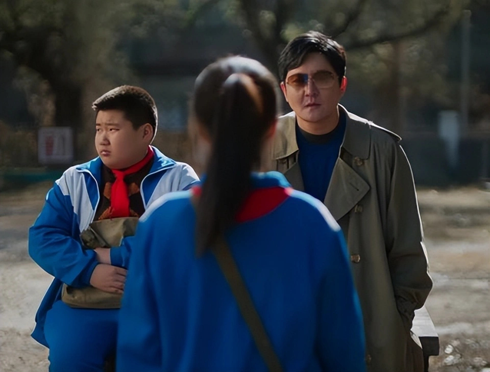 电视剧《老舅》描绘了一个东北人（应该是哈尔滨人）的家庭，夫妻俩虽然执行了计划生育