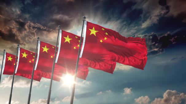 目前中国的两大问题，不是台湾问题，不是与美国的问题，也不是与日本问题，最难解决的