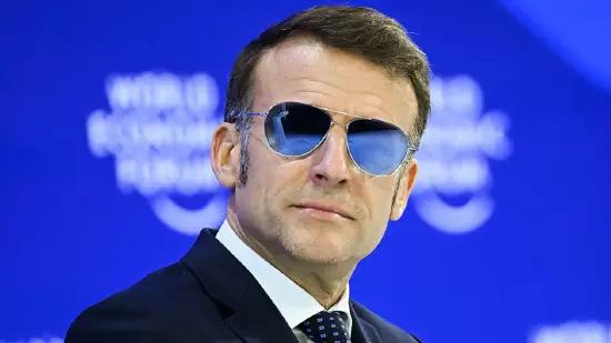 2026年一月的达沃斯冰雪未消，法国总统马克龙一场题为“对话的精神”的演讲，却透