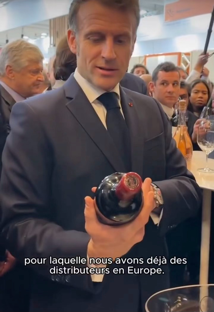 新年送礼选红酒，挑的是品质也是一份藏在酒香里的心意被马克龙盛赞“中国懂酿好酒”的