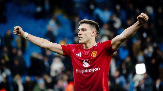 那不勒斯媒体Napoli Magazine乌加特的经纪人门德斯正在运作球员离队。