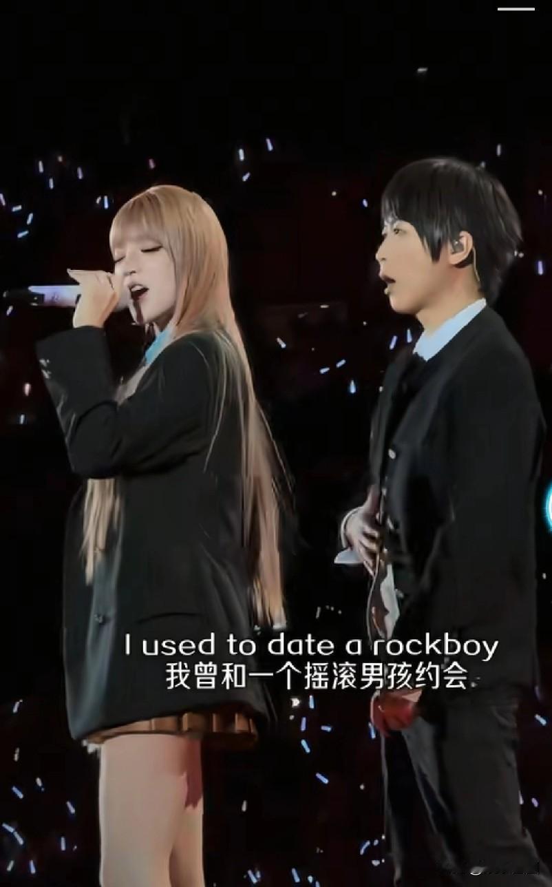 阿信50岁，宋雨琦26岁，正好差两轮儿