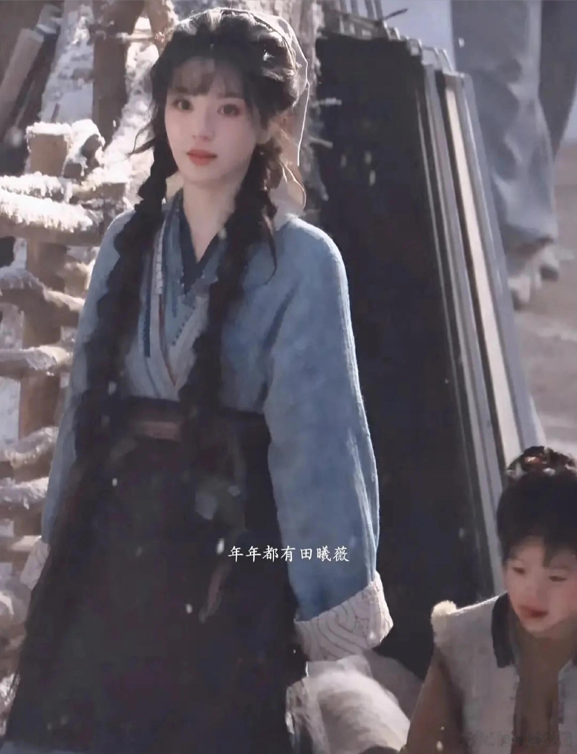 田曦薇姜贞羽大奉女团出道 杀猪妹小田也太可爱了吧！双麻花好甜 