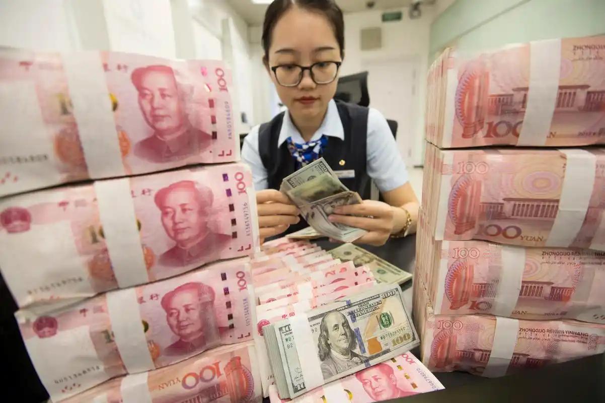 [月亮]钱包100块现金和银行卡100块余额，有什么差别？


很多人默认钱包里