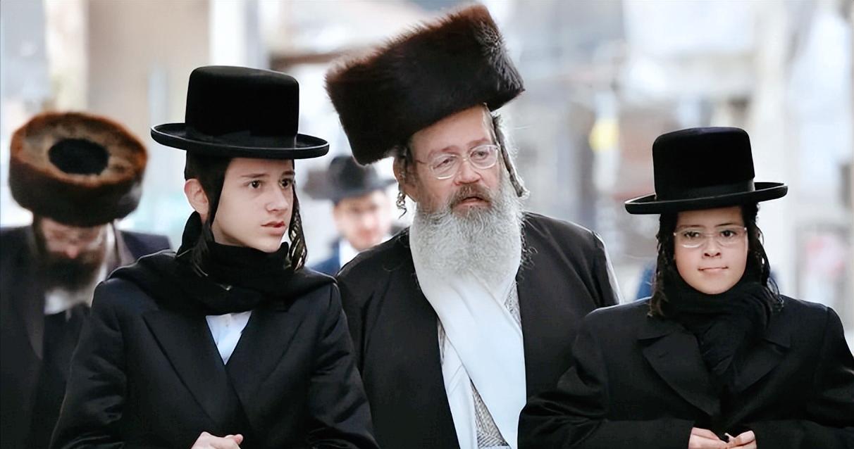 最近土耳其总统一针见血表示说，以色列的野心很大，不光是针对一个国家，还要明目张胆