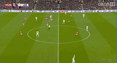 曼联 英超第32轮，玫瑰德比：曼联主场老特拉福德球场迎战利兹联：上半场第第5分钟