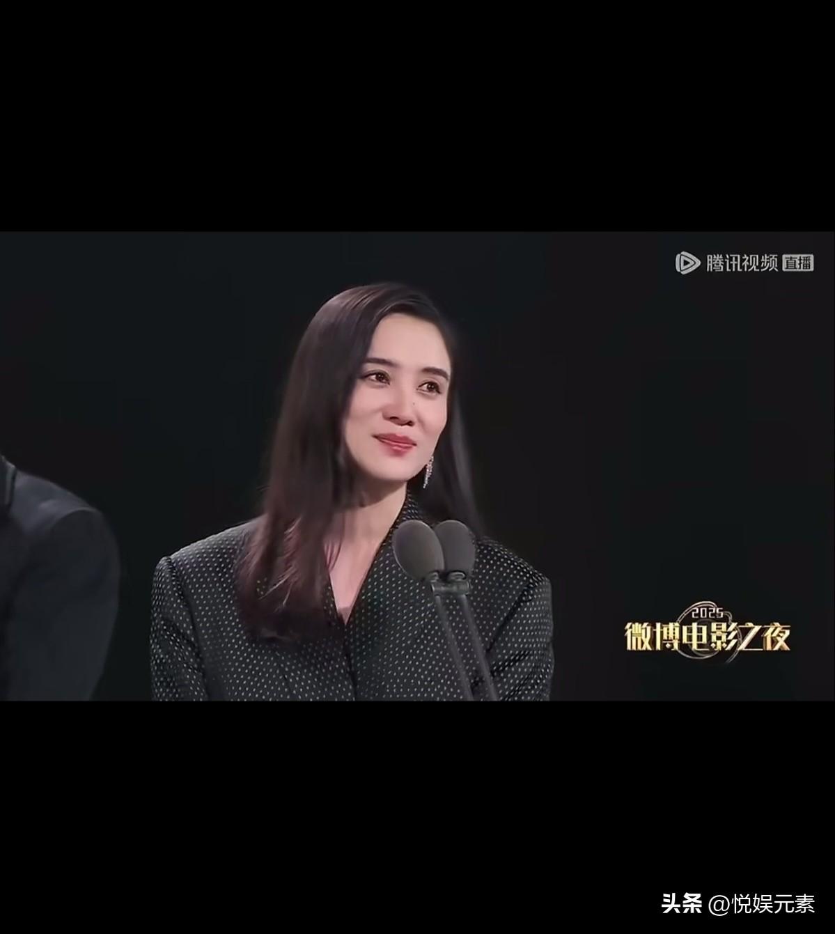 宋佳从年轻到现在，一直都没怎么变，没整容，没医美。

不管别人怎么诋毁她，还是喜