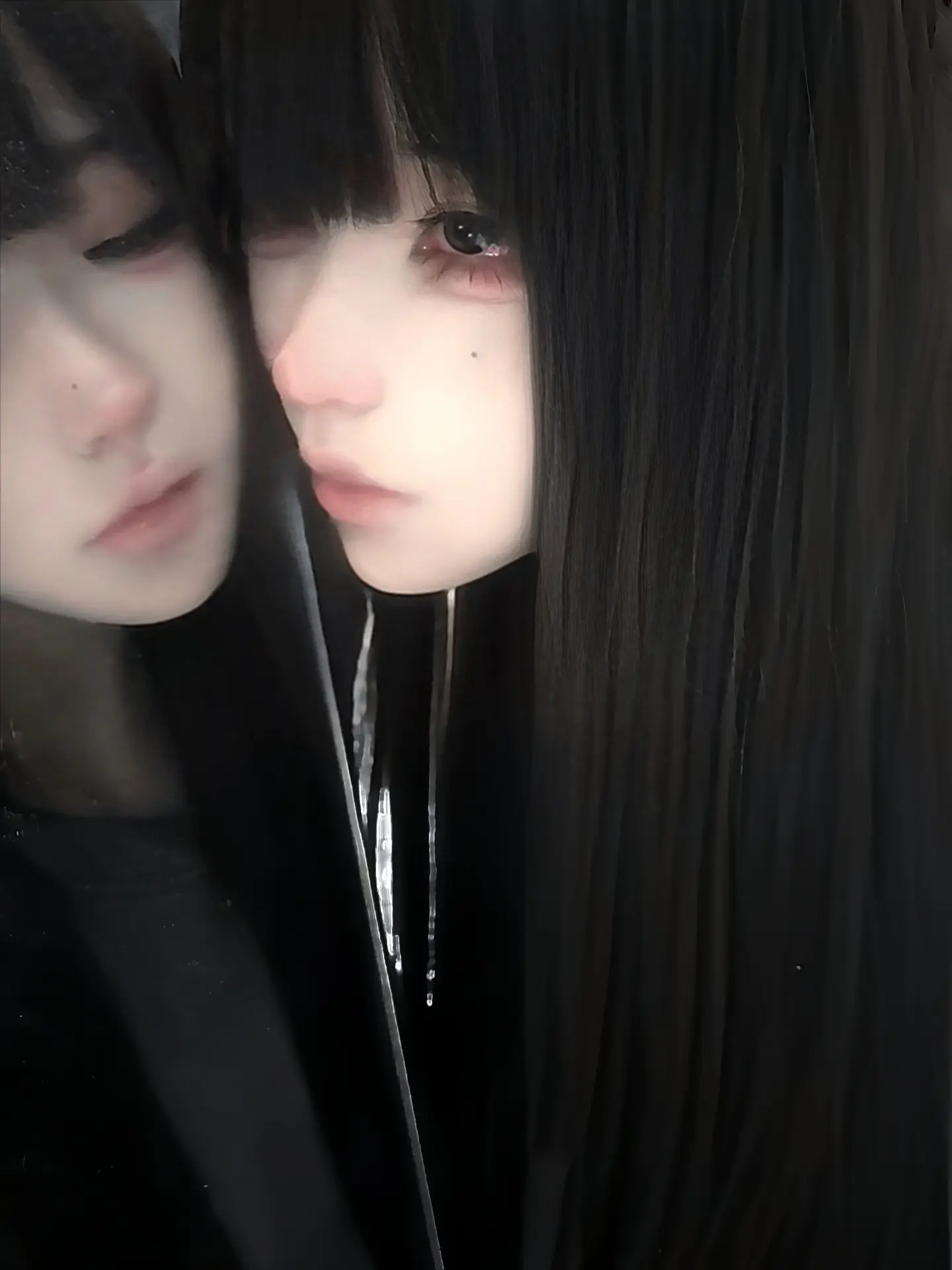 镜中的自己偶尔红妆