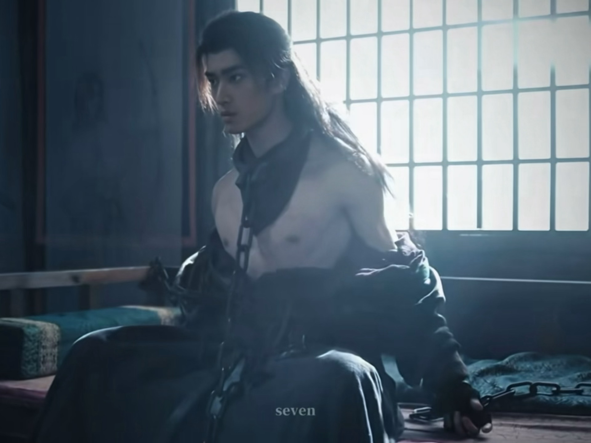 ？何意味，导演们给自己夹带私货完全藏不住，谁会在雪地光脚丫… 