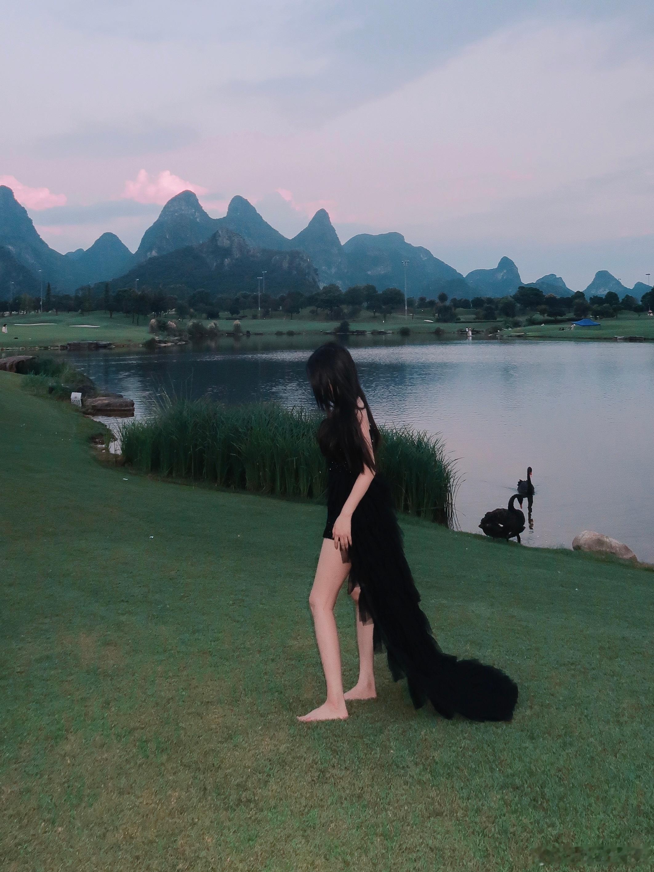 解锁喀斯特地貌！⛰️🦢语文课本没骗我，桂林山水真的甲天下，还没到漓江就被美到了