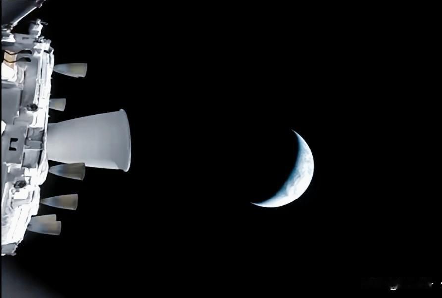 弦切角飞掠月球，美国不过是哗众取宠！

       美国为了抢第一，在4月1日