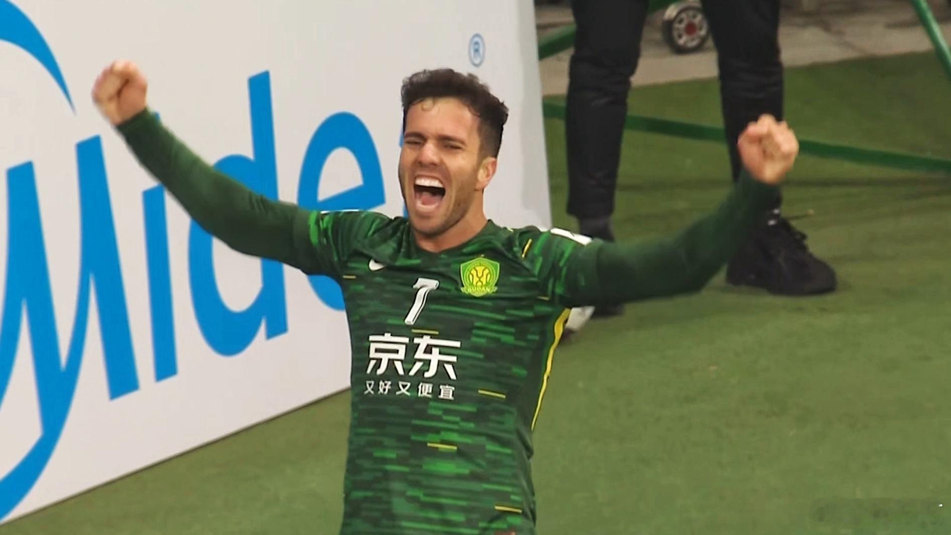 北京国安3比0大埔北京国安亚冠首胜 太久没有这种畅快的感觉了！虽然比赛过程还有这