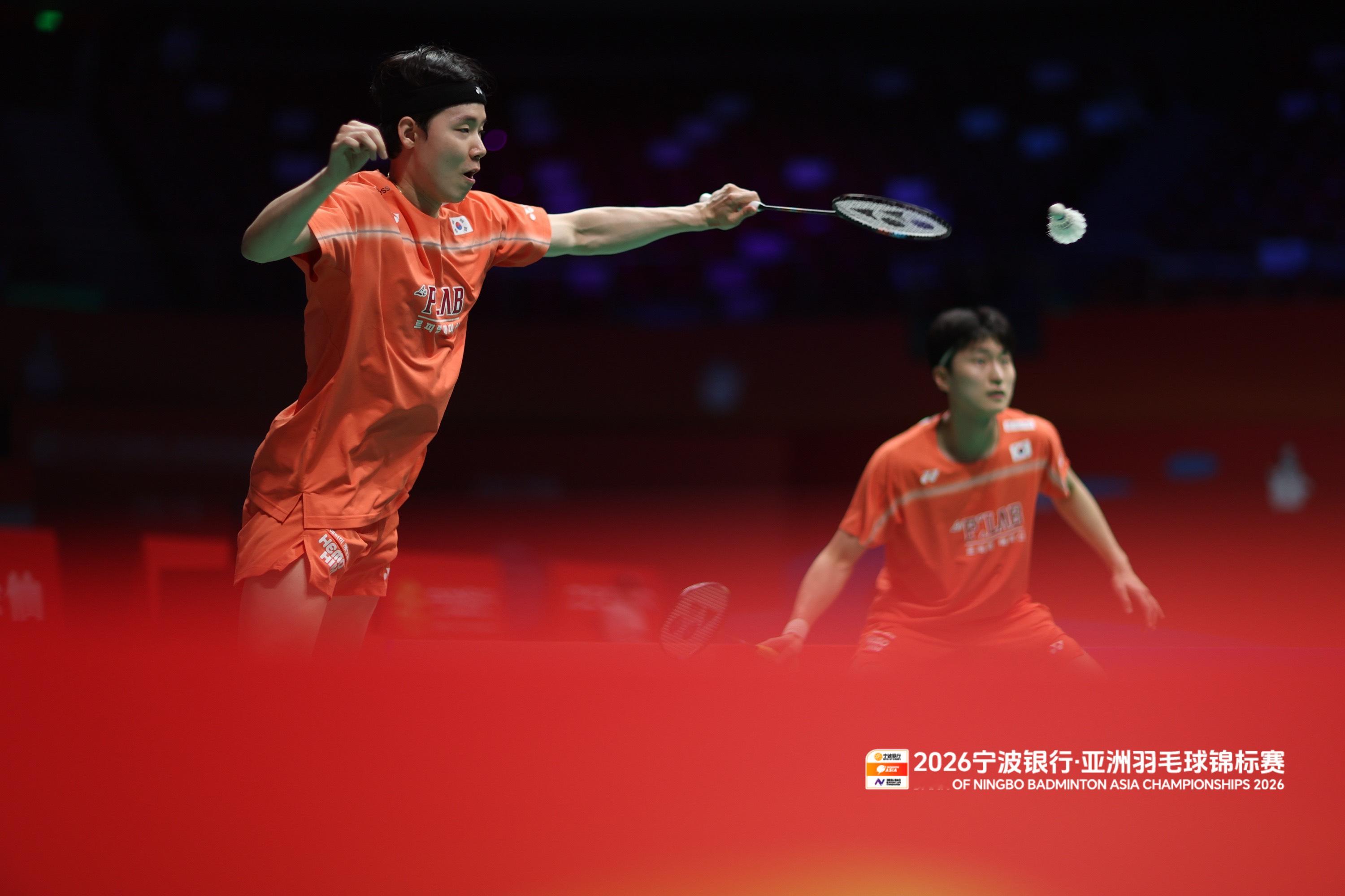 徐承宰/金元浩🇰🇷 21-15、21-7 🇮🇳哈里哈兰/阿琼2026年羽