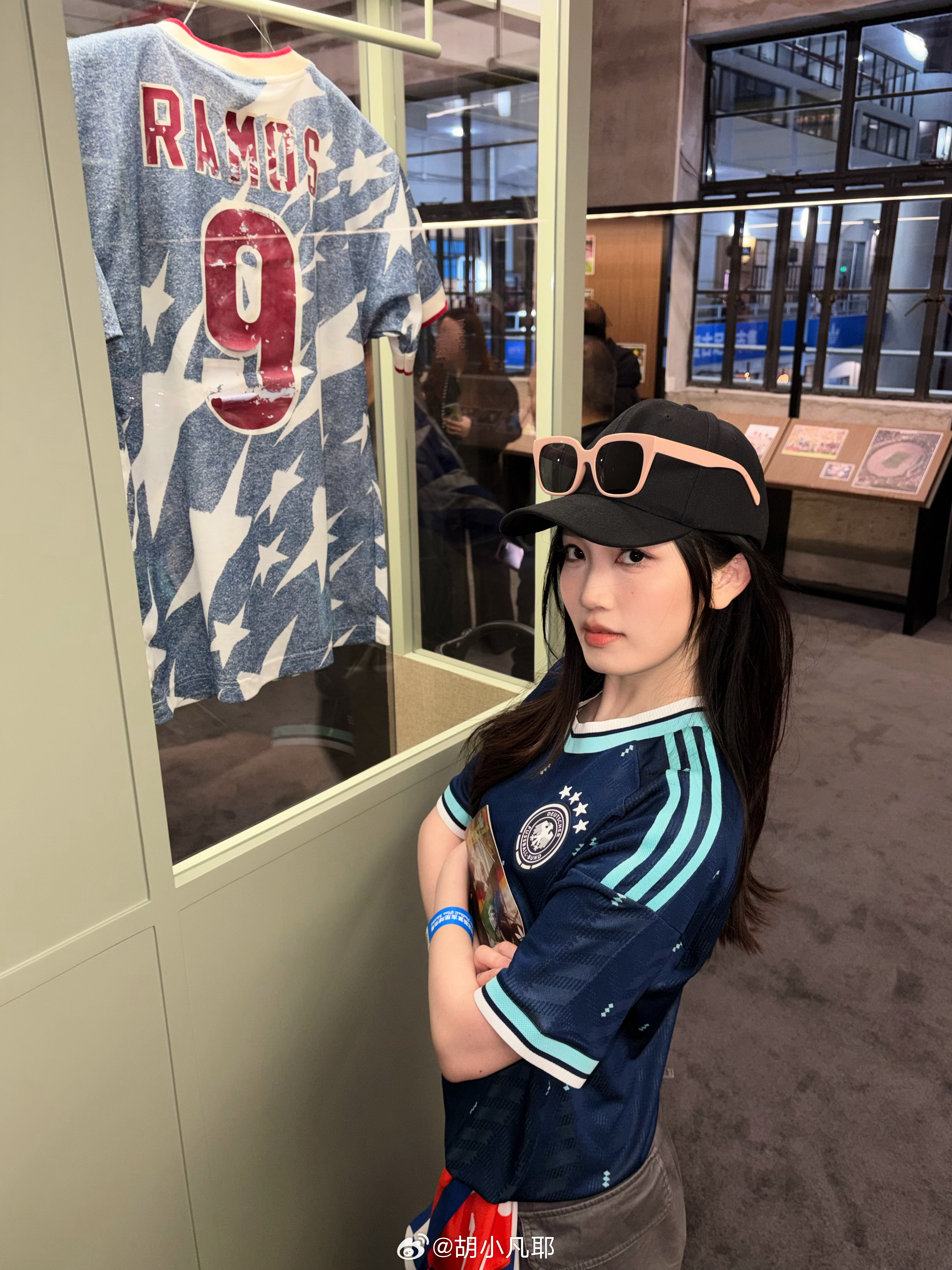 今年的德国队客场主打一个帅⚽️ 