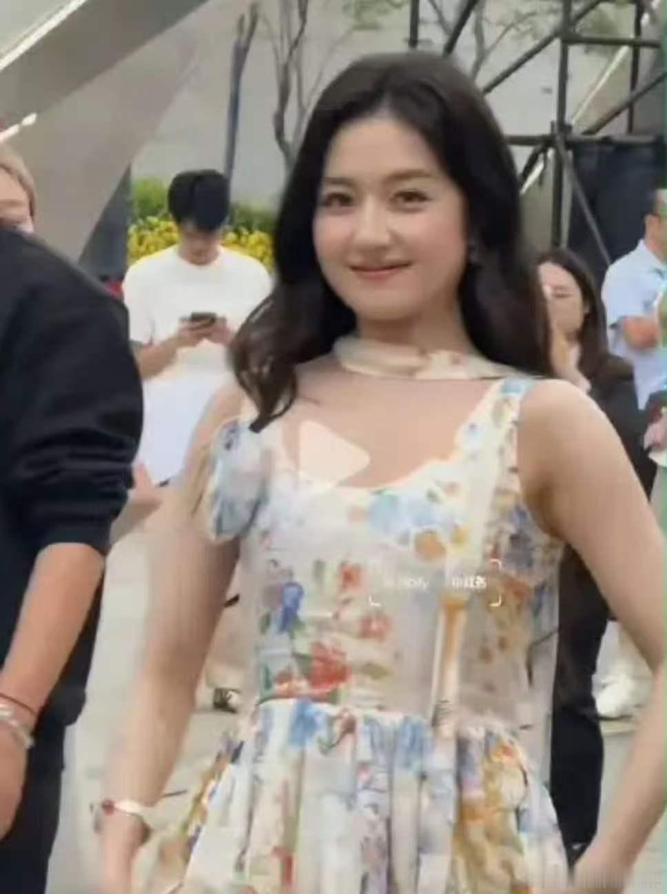 李兰迪易胖体质李兰迪又胖了李兰迪又胖了 ，有一说一 脖子真的挺重要 脖子短特别显