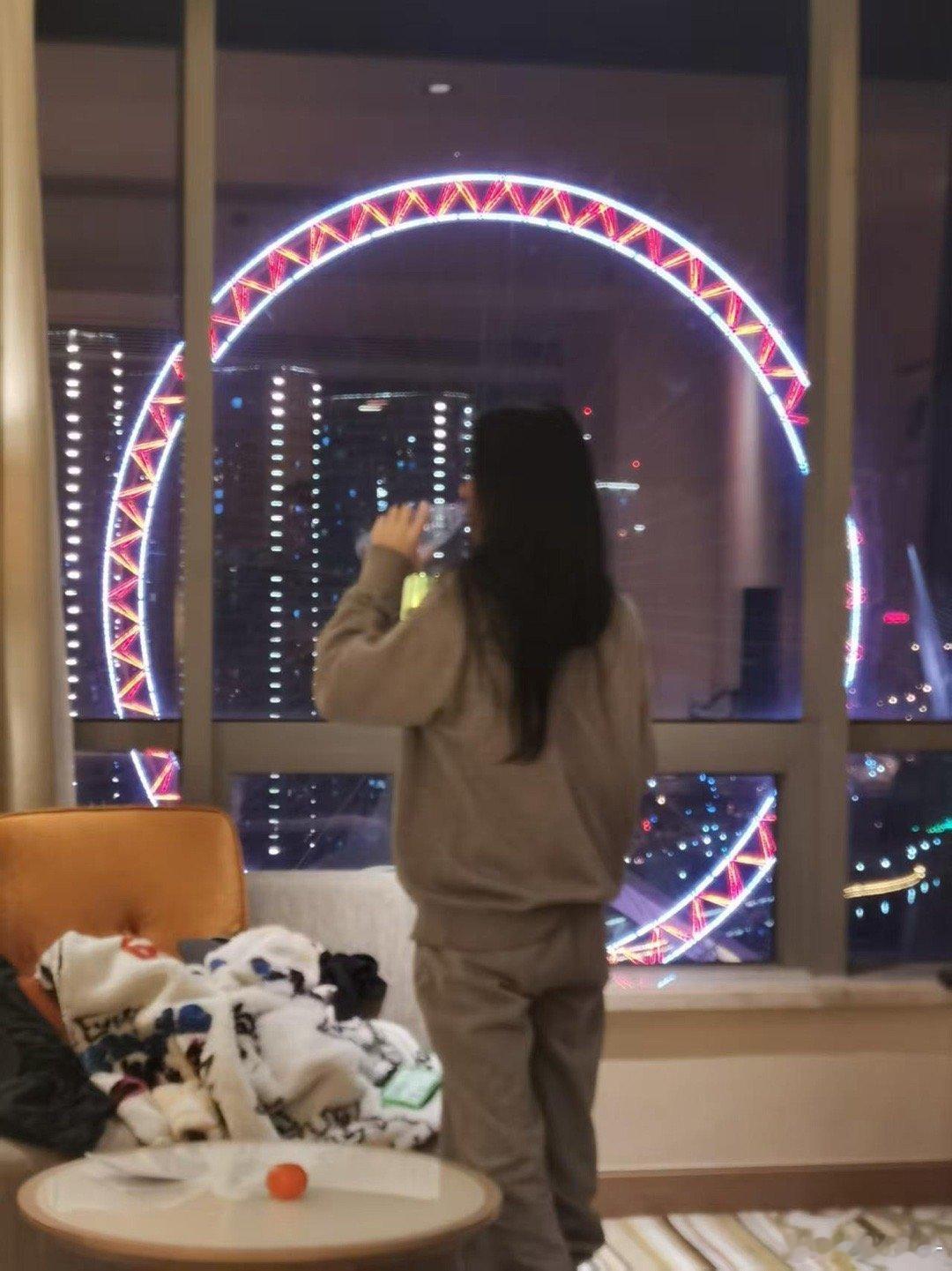 发完昨天那条视频之后大早上收到了我爹发来的一堆照片我笑鼠了