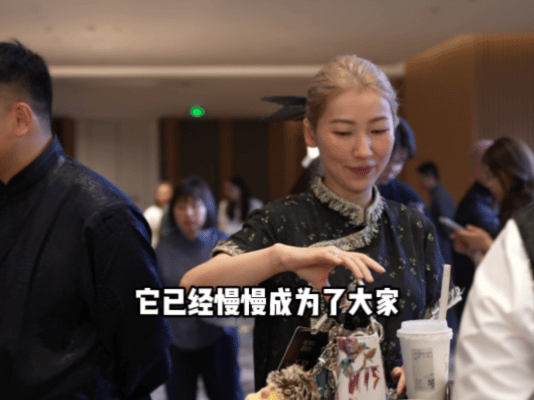 在珠海见证商场AI化的另一面AI正在成为全球最大购物咨询入口 珠海商场AI化落地