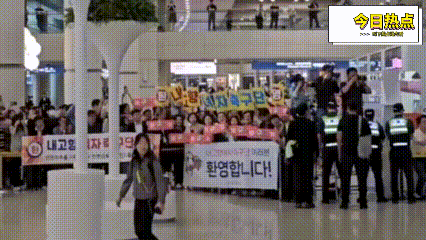 等了12年，朝鲜女足终于又踏上了韩国的绿茵场。这支名为“我的故乡”的队伍昨天（1