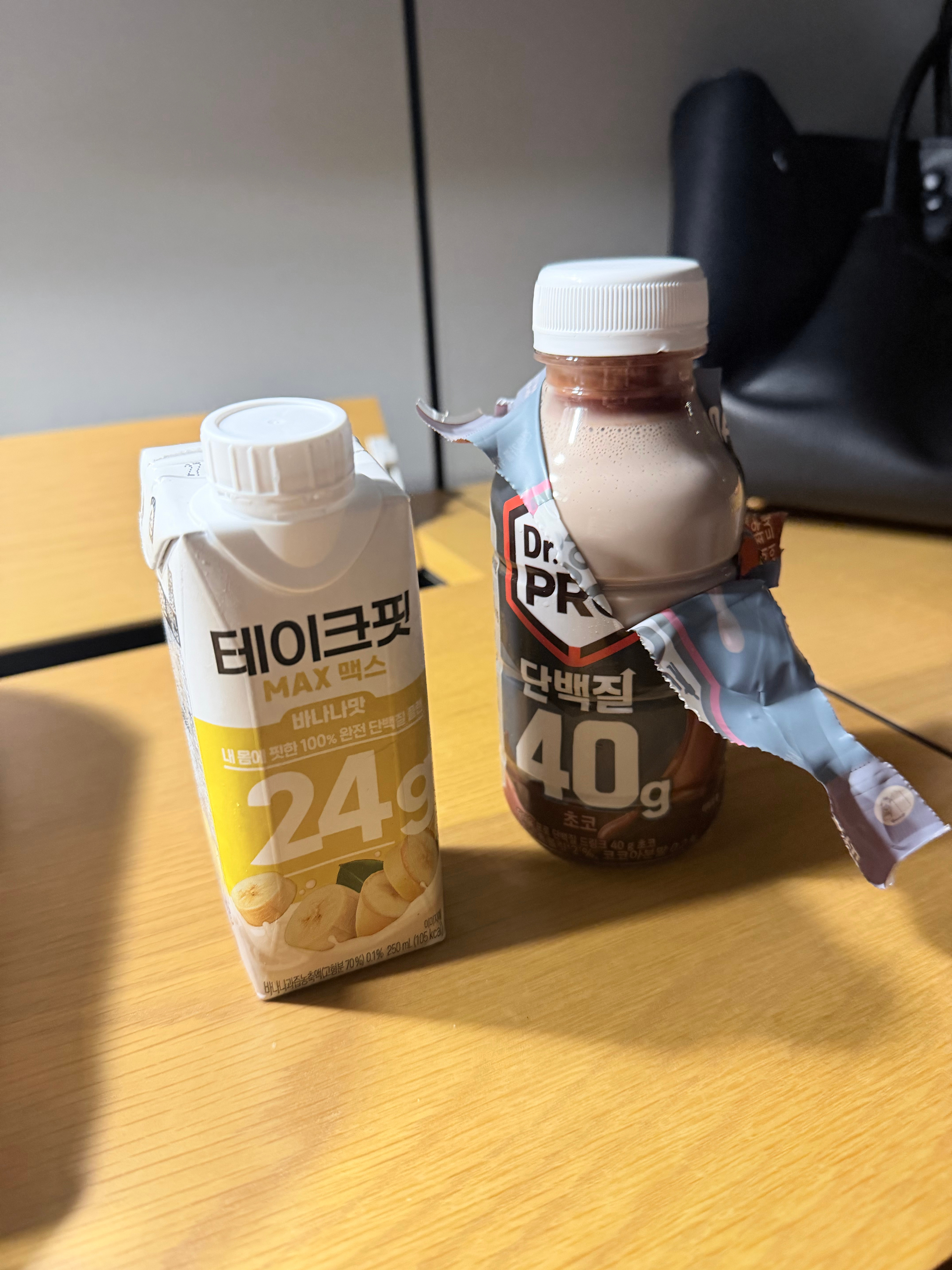 韩国真的我去便利店买蛋白饮超级多个品种让我选，太方便了，本来还担心蛋白质补充不够