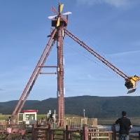 今天体验了一把跨国大秋千：前一秒还在国境内，下一秒就在俄罗斯，其惊险程度不亚于蹦