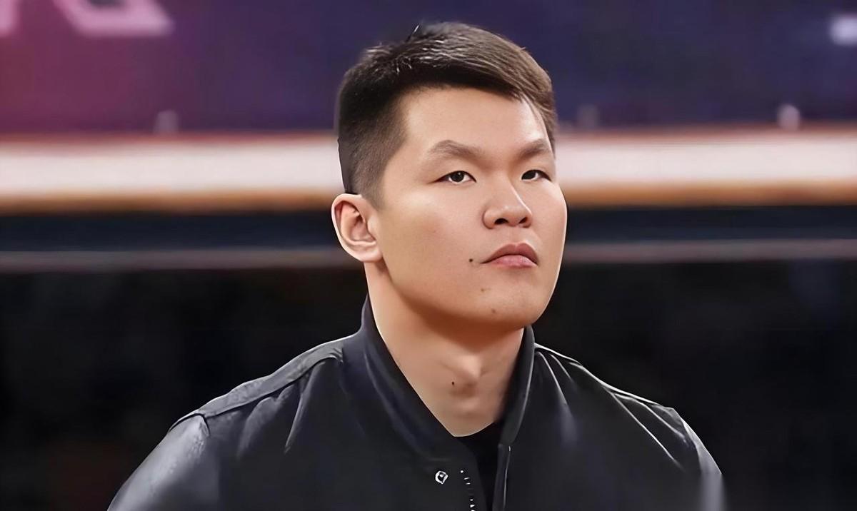 朱芳雨波澜不惊！19：35，广东男篮迎来季后赛关键比赛，这就是实打实的生死战了。