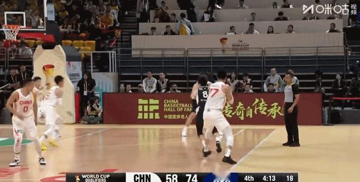 李贤重的第九个三分，第31分，FIBA赛场打出这样的数据太夸张了。中国男篮vs韩