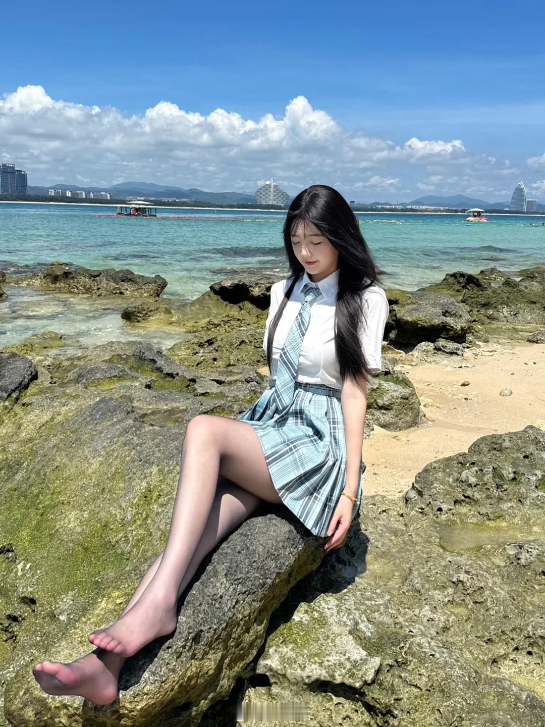 男生有个出门必穿jk的女朋友应该很幸福吧~  ​​​