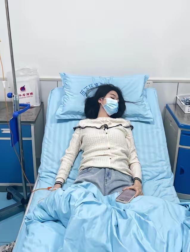 17岁女孩一查吓坏医生：肠子里密密麻麻数百个息肉，部分已癌变！很多人都在忽视这个