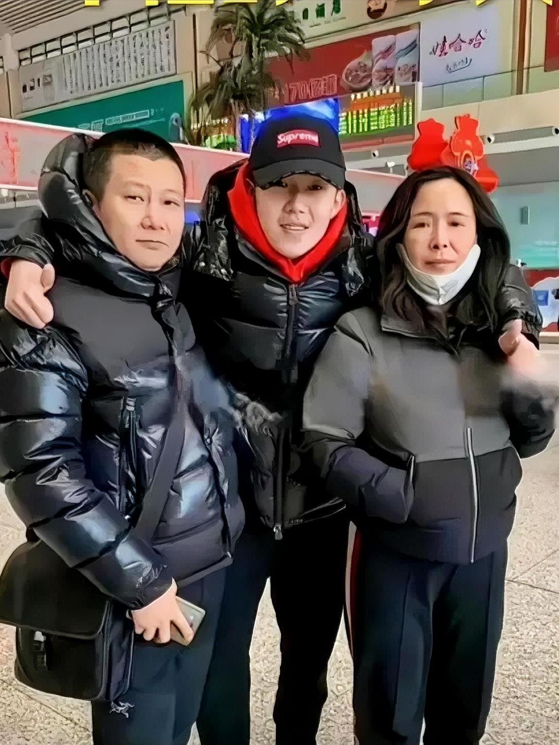 六代国乒一哥的家庭背景

庄则栋，上世纪60年代国乒一哥，父亲名叫庄惕深，解放前