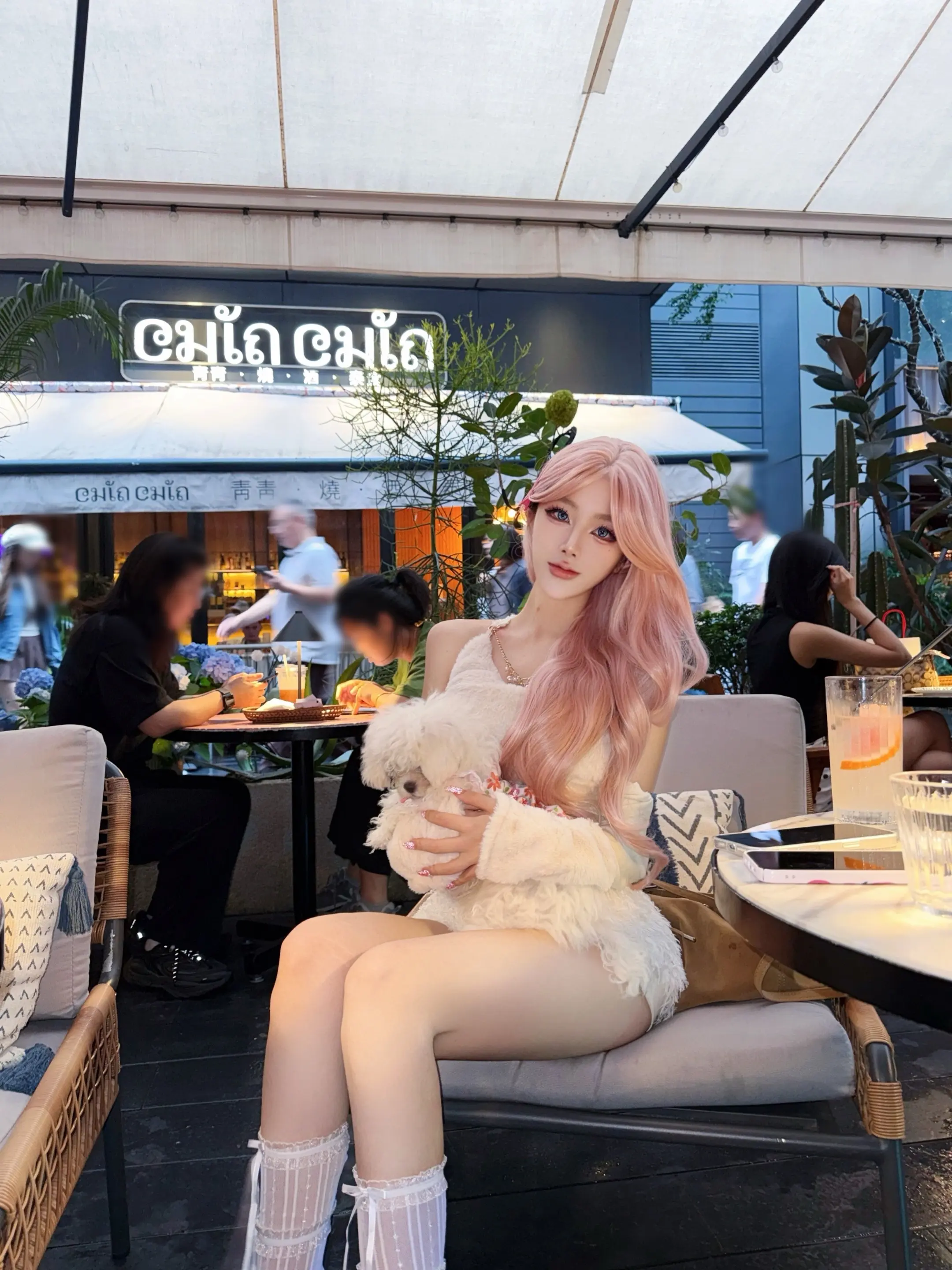 脖子上的红斑是蚊子咬的吗