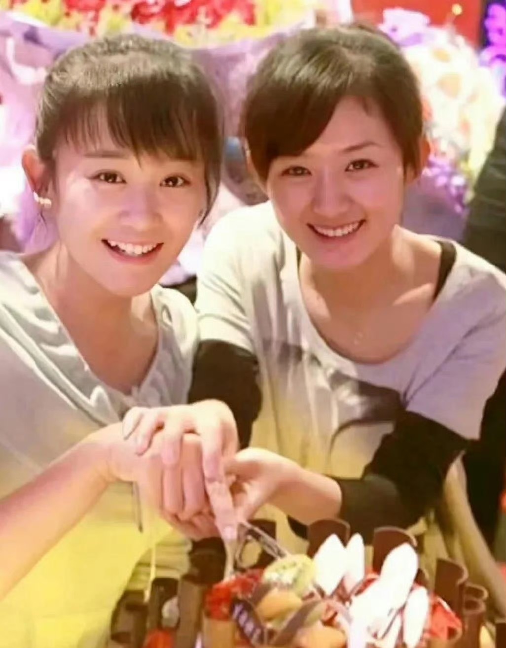 海陆和赵丽颖早期还有合影呀，没见过系列 ​​​