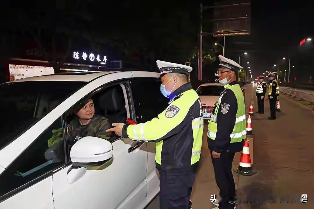 车主必看！交警认可的3样车内防身工具，安全合法清单来了！！！2026年，车内安全
