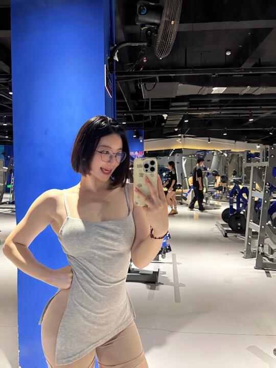 看脸是有点轻敌了