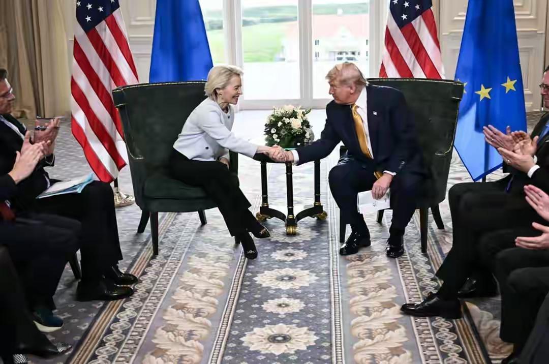 中美交锋掀起滔天巨浪，俄乌冲突不值一提，历史的分水岭已彻底出现！
 
当全球目光