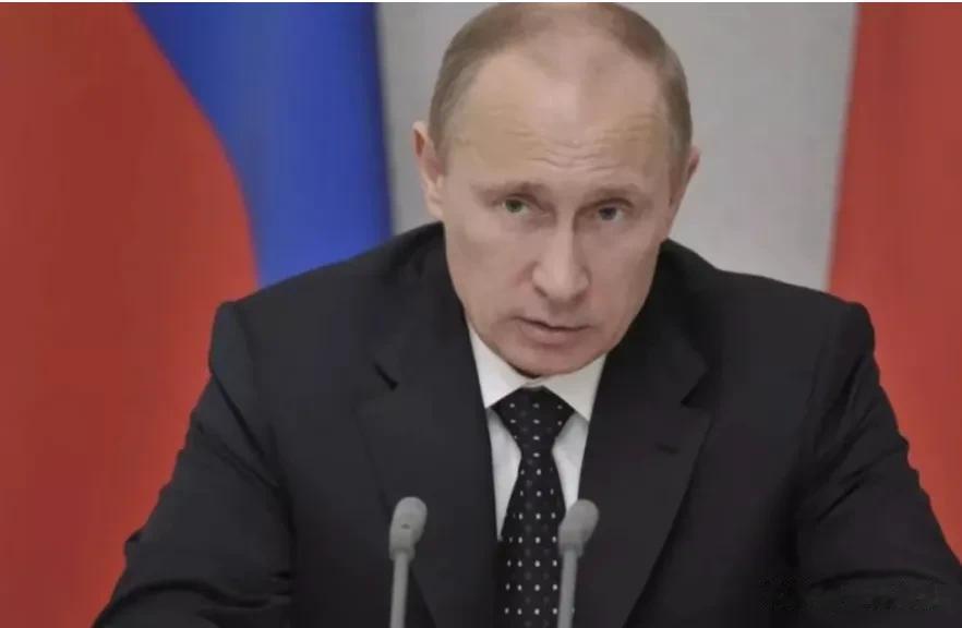 俄罗斯方面已经将400多吨的温压弹和6000多吨重型炮弹以及1000多枚导弹运往